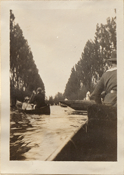 /images/penfieldfonds/med/pen_photograph_album_1919_1927_pg021-img03.jpg
