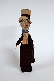 english_glove_gentleman-puppet