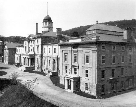Arts Building (1900)