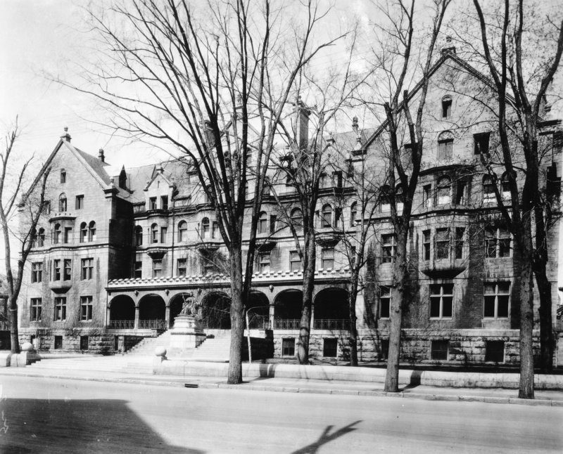 Royal Victoria College (1925)