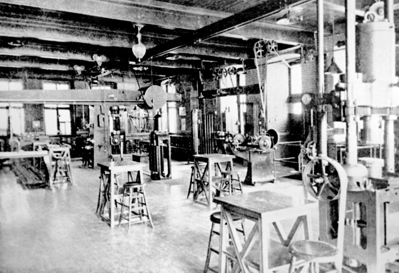 Old Macdonald Engineering laboratory