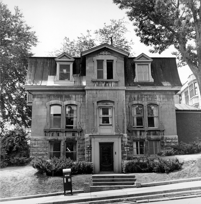 Old Martlet House