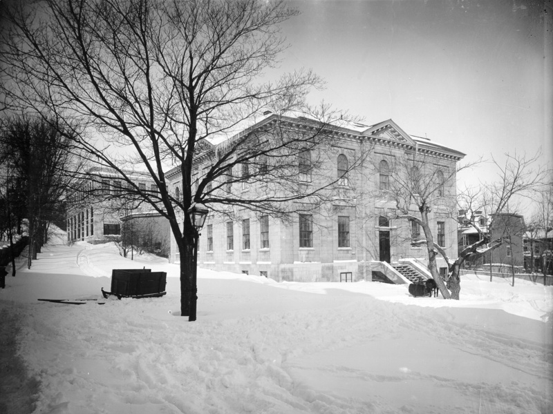 Old Medical Building in winter (1895)