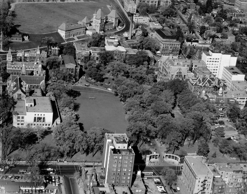 Aerial of campus with Redpath Library extension (1955)