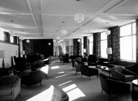 Roscoe Wing Lounge (1965)
