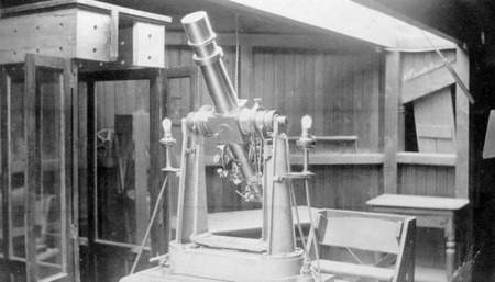 An old telescope from the McGill Observatory