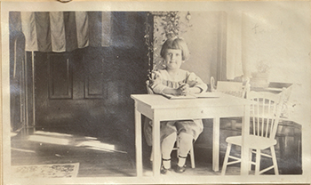 /images/penfieldfonds/med/pen_photograph_album_1919_1927_pg108-img01.jpg