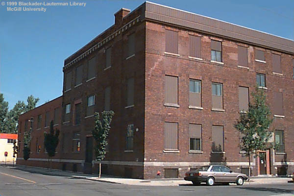 View, looking north, from rue d'Argenson (1999)