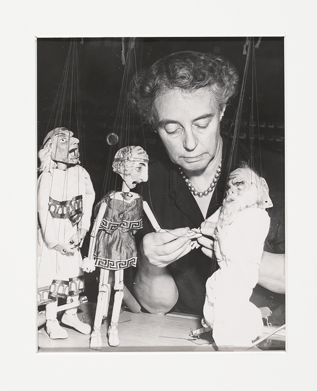 rosalynde_osborne_stearn_puppets-photo