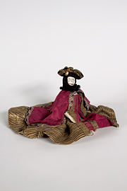P4_masked_hooded_lady_venetian_theatre-puppet